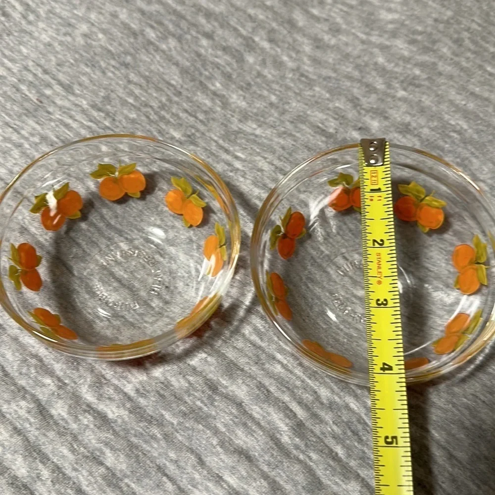Glass Mixing Bowl with Red Apple Motif